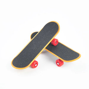 Mini Skateboard Training Toy for Birds | Bon Bon Bird Toys