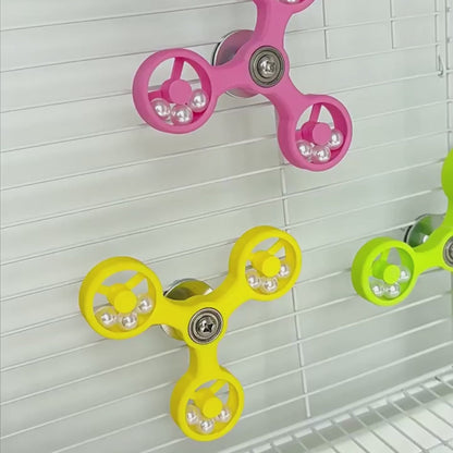 Spinning Rattle Toy for Birds